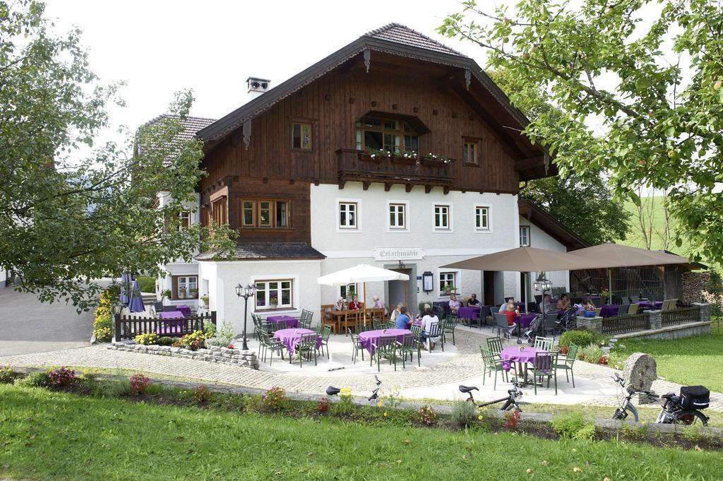 Erlachmuehle Mondsee Buitenkant foto