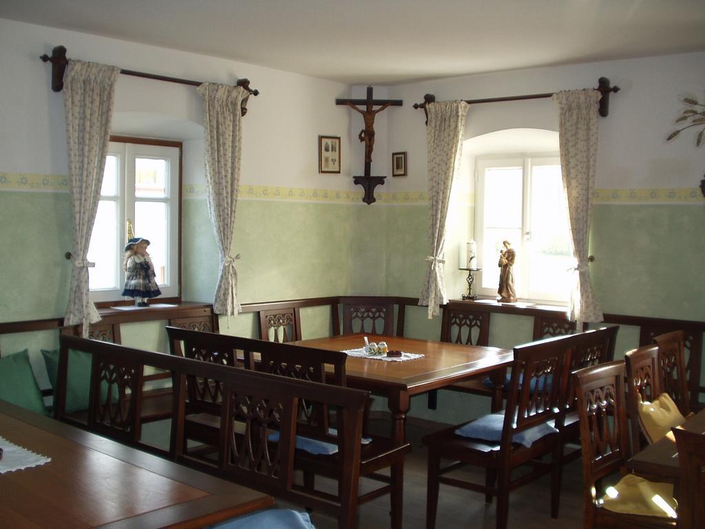 Erlachmuehle Mondsee Buitenkant foto